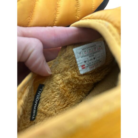 The Northface Men’s Thermoball Traction Mule V slippers Yellow Black Slip-On 11 - Picture 8 of 8